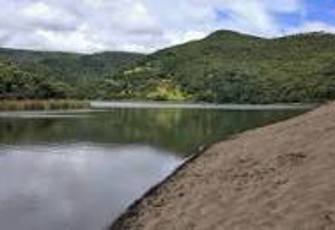 Lake Wainamu
